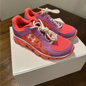 Under Armour Micro G Assert Running Athletic Shoes Pink Purple Youth 3Y